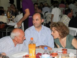 -_20110605_2001343354